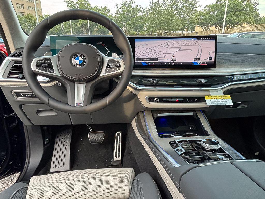 new 2026 BMW X7 car, priced at $114,405