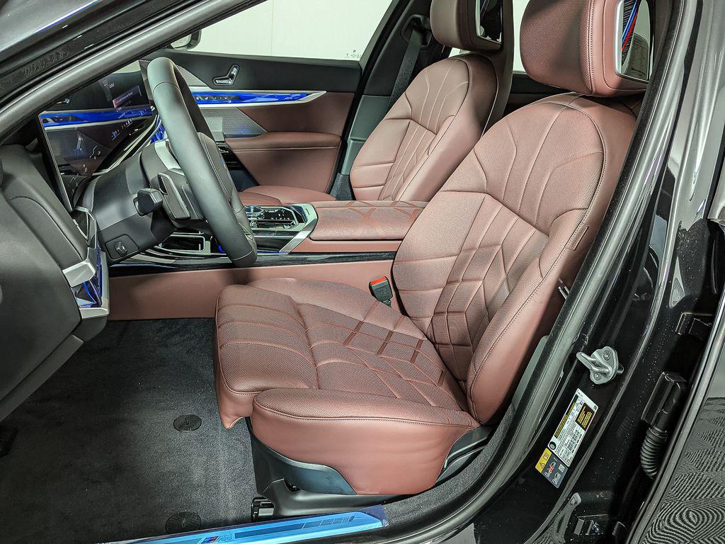 new 2026 BMW i7 car, priced at $115,425