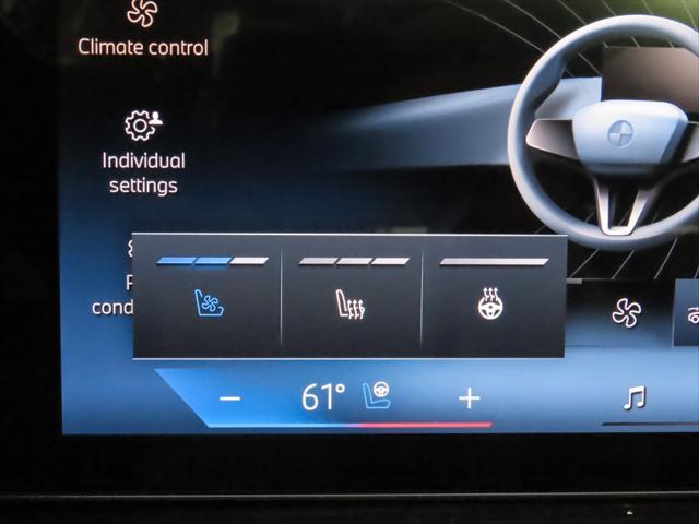 new 2026 BMW X7 car, priced at $100,730