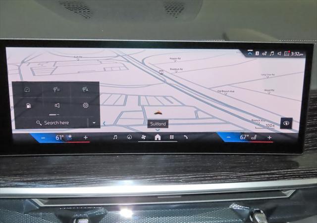 new 2026 BMW X7 car, priced at $100,730