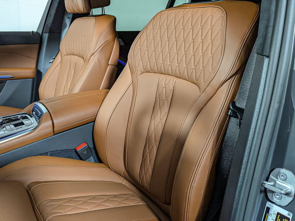 new 2026 BMW X7 car, priced at $123,525