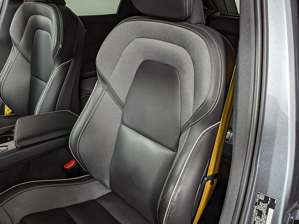 used 2021 Volvo XC60 Recharge Plug-In Hybrid car, priced at $35,995