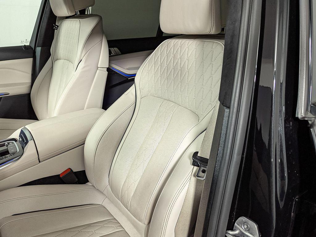 used 2022 BMW X7 car