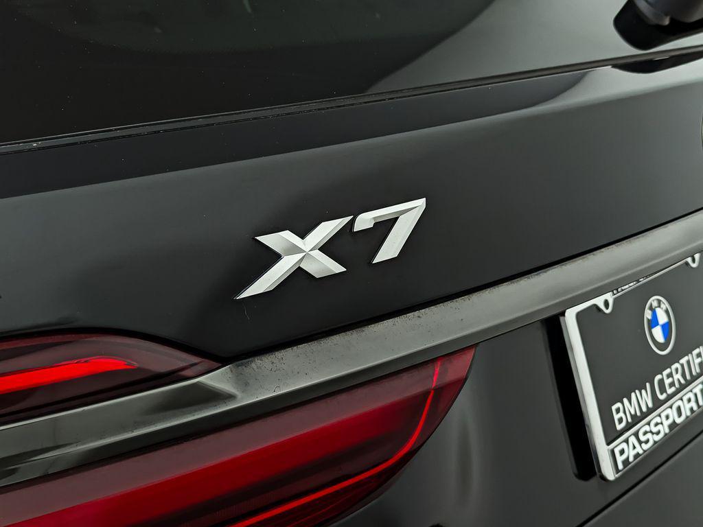 used 2022 BMW X7 car