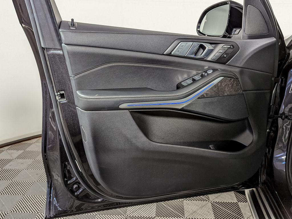 used 2022 BMW X7 car, priced at $49,695