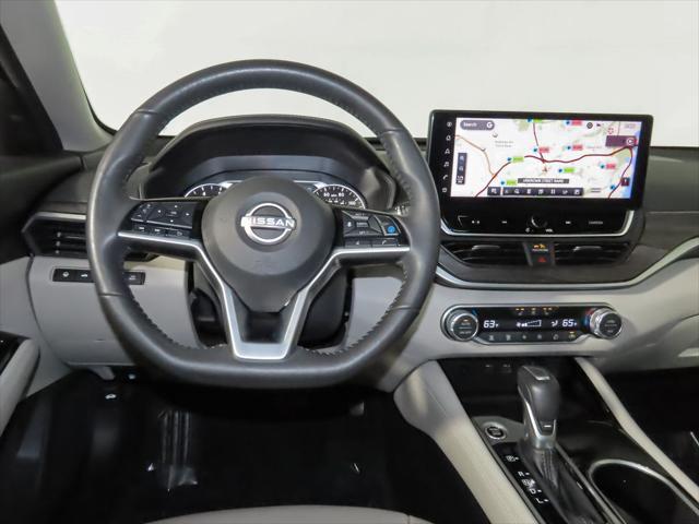 used 2023 Nissan Altima car, priced at $22,995