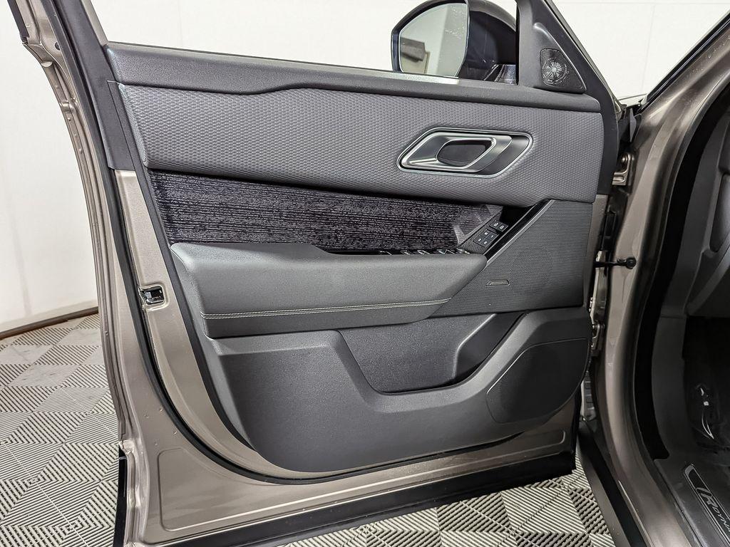 used 2023 Land Rover Range Rover Velar car, priced at $40,995