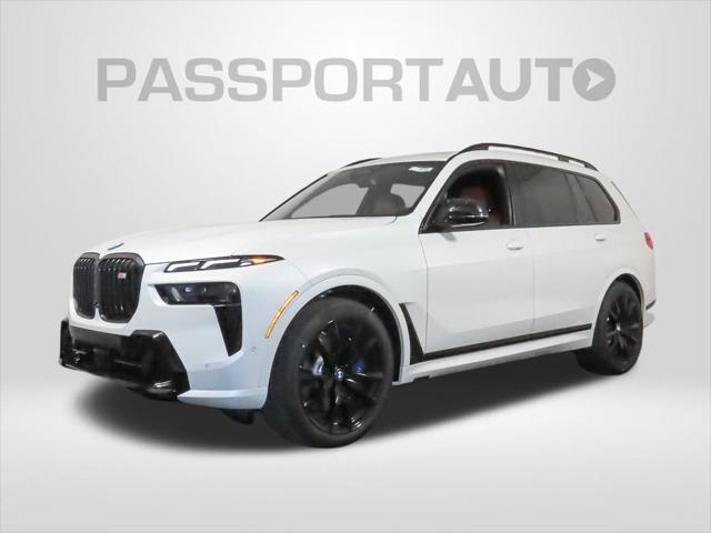 new 2025 BMW X7 car, priced at $120,105