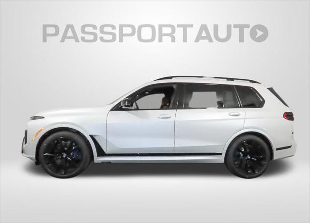 new 2025 BMW X7 car, priced at $120,105