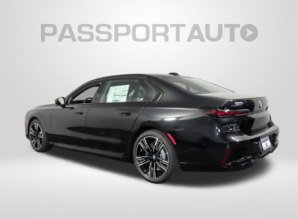 new 2025 BMW 760 car, priced at $129,225