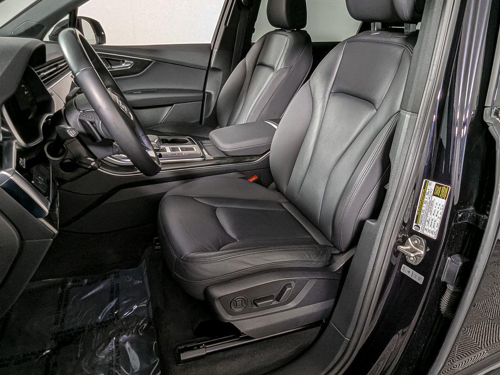 used 2021 Audi Q7 car, priced at $33,995