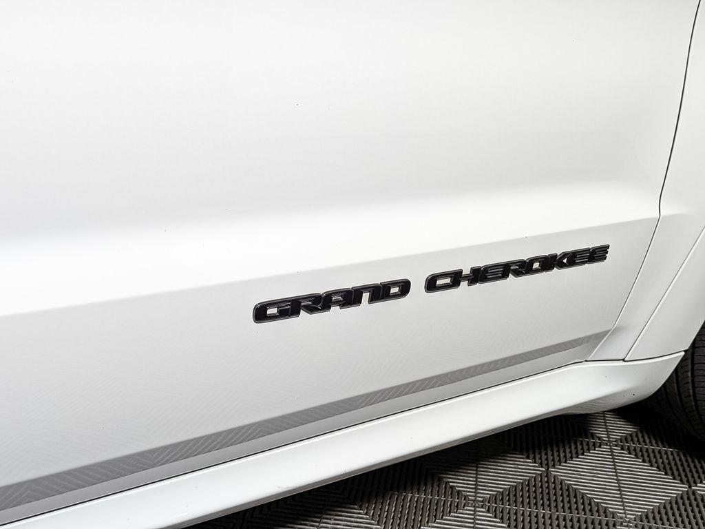 used 2019 Jeep Grand Cherokee car, priced at $24,995