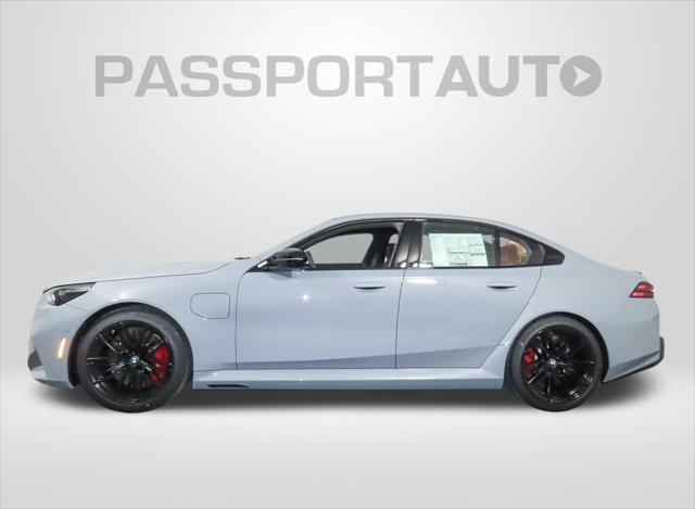 new 2025 BMW M5 car, priced at $128,025