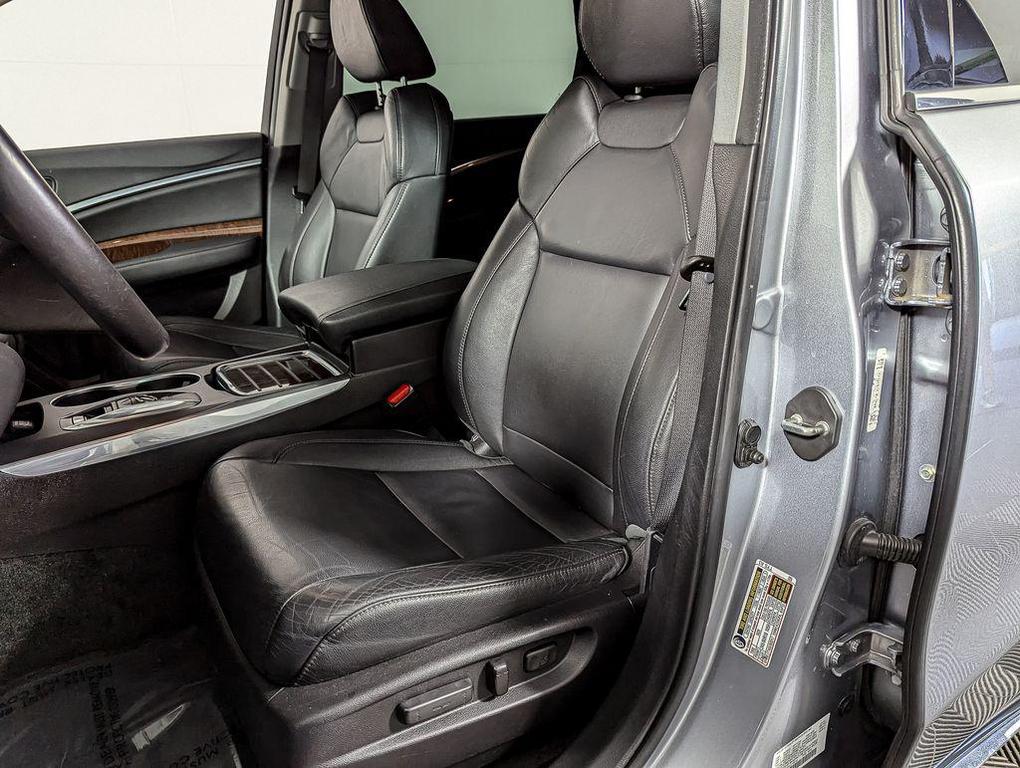 used 2018 Acura MDX car, priced at $21,995