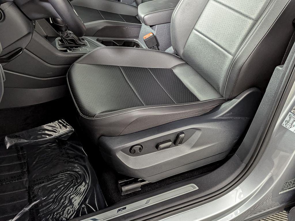 used 2021 Volkswagen Tiguan car, priced at $22,495