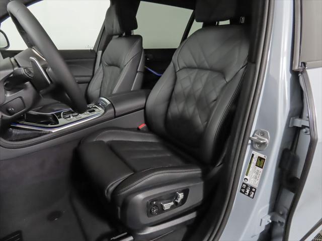 new 2026 BMW X7 car, priced at $98,180
