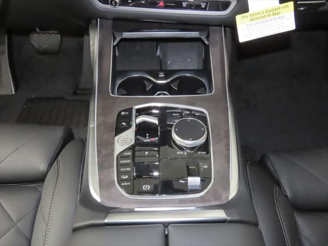 new 2026 BMW X7 car, priced at $90,275