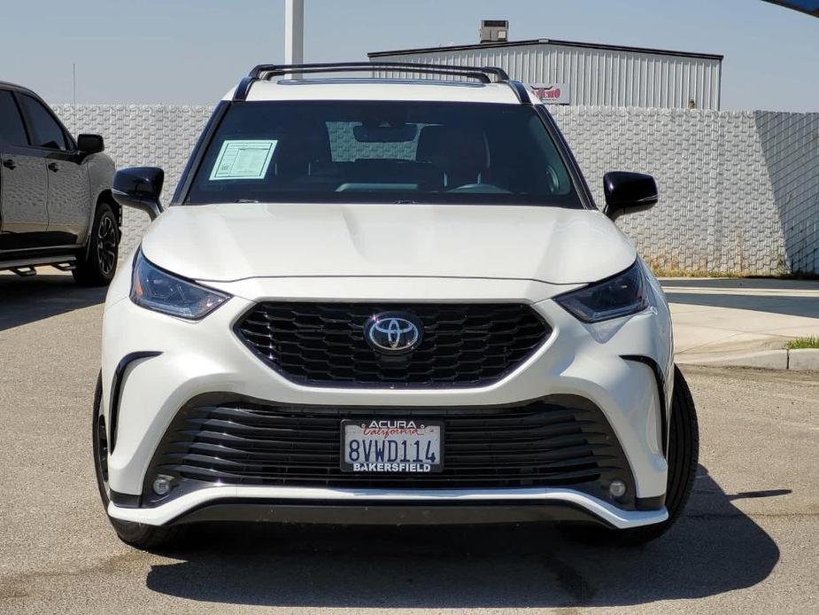 used 2021 Toyota Highlander car, priced at $35,467