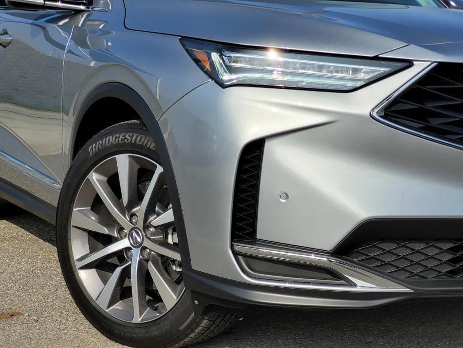 new 2025 Acura MDX car, priced at $60,150