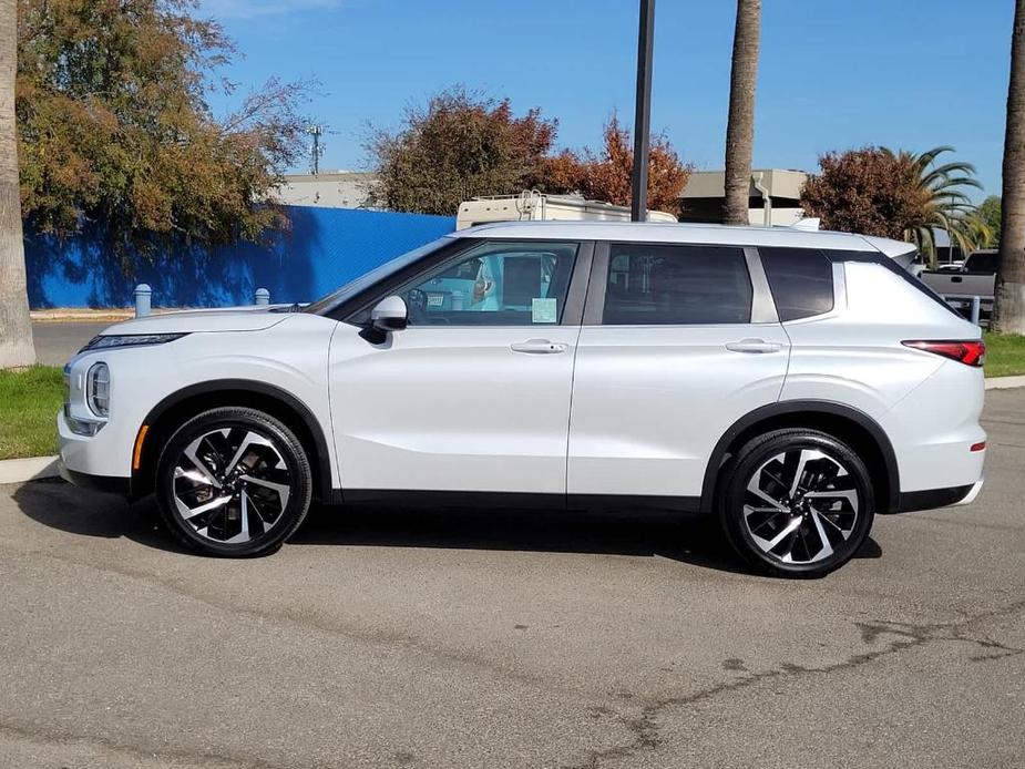 used 2023 Mitsubishi Outlander car, priced at $27,596