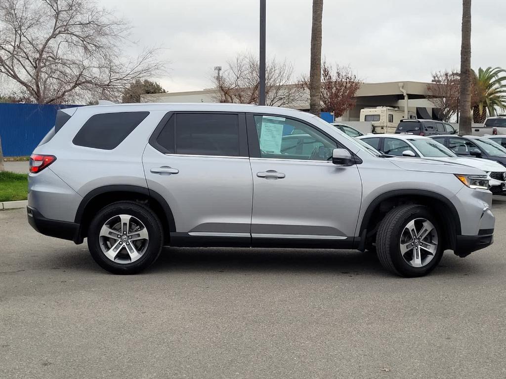 used 2023 Honda Pilot car, priced at $37,964