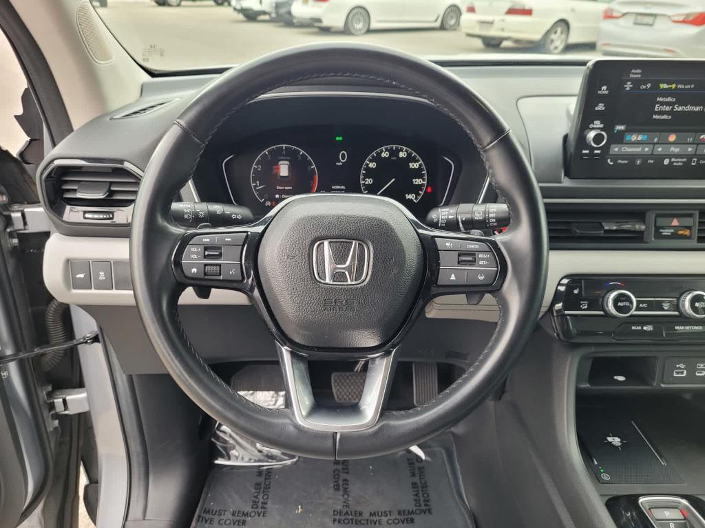 used 2023 Honda Pilot car, priced at $37,964