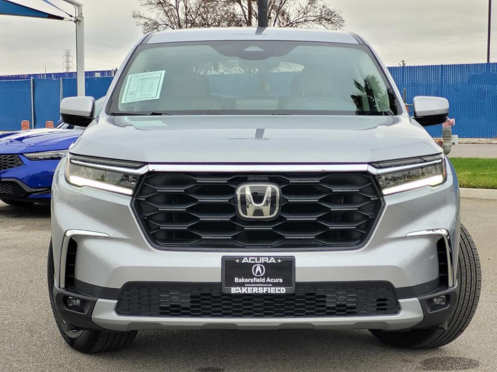 used 2023 Honda Pilot car, priced at $37,964