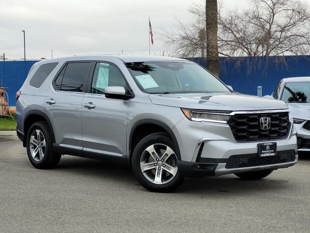 used 2023 Honda Pilot car, priced at $37,964