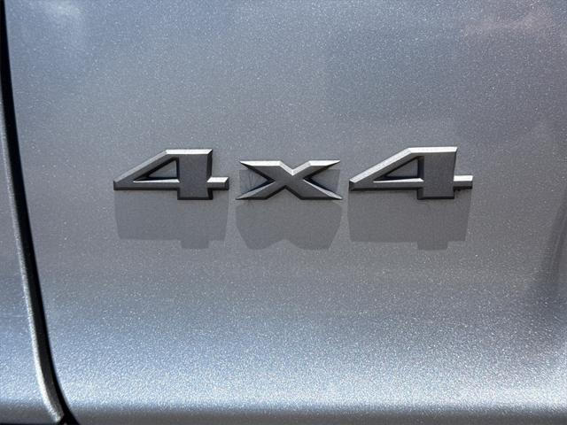 used 2020 Jeep Cherokee car, priced at $16,764