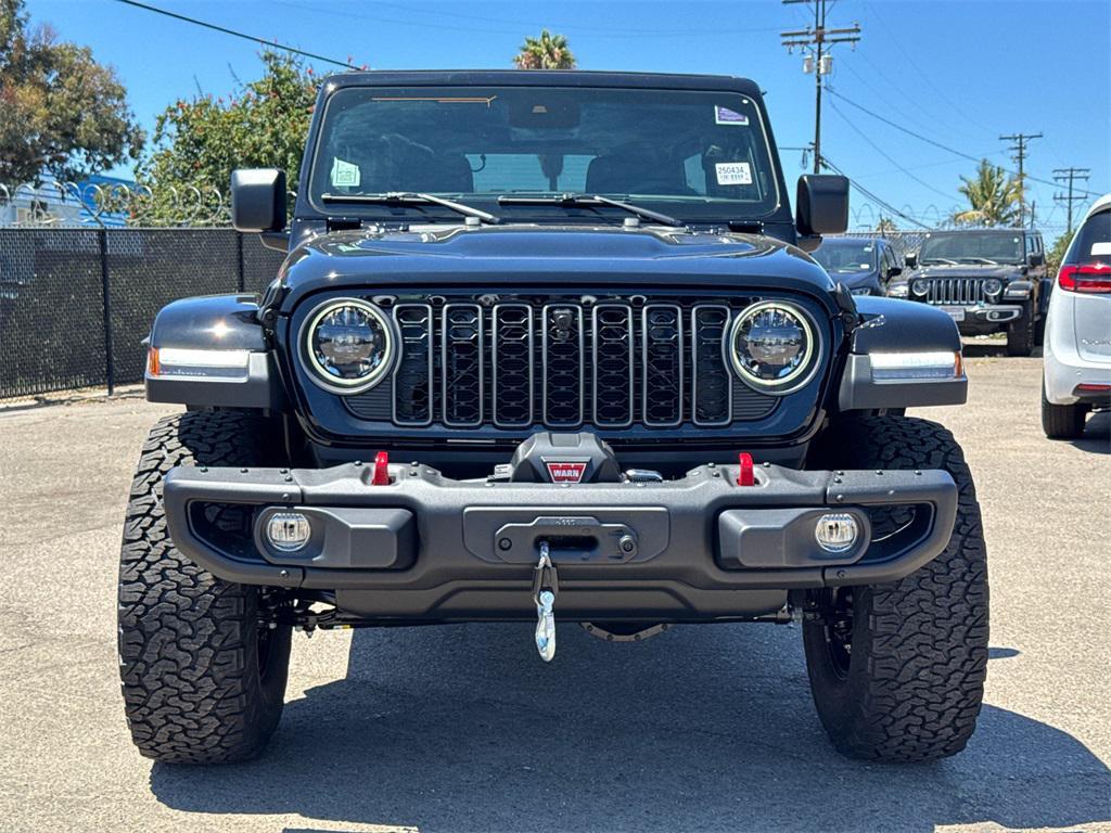 new 2025 Jeep Wrangler car, priced at $62,220