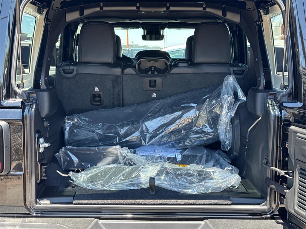 new 2025 Jeep Wrangler car, priced at $62,220