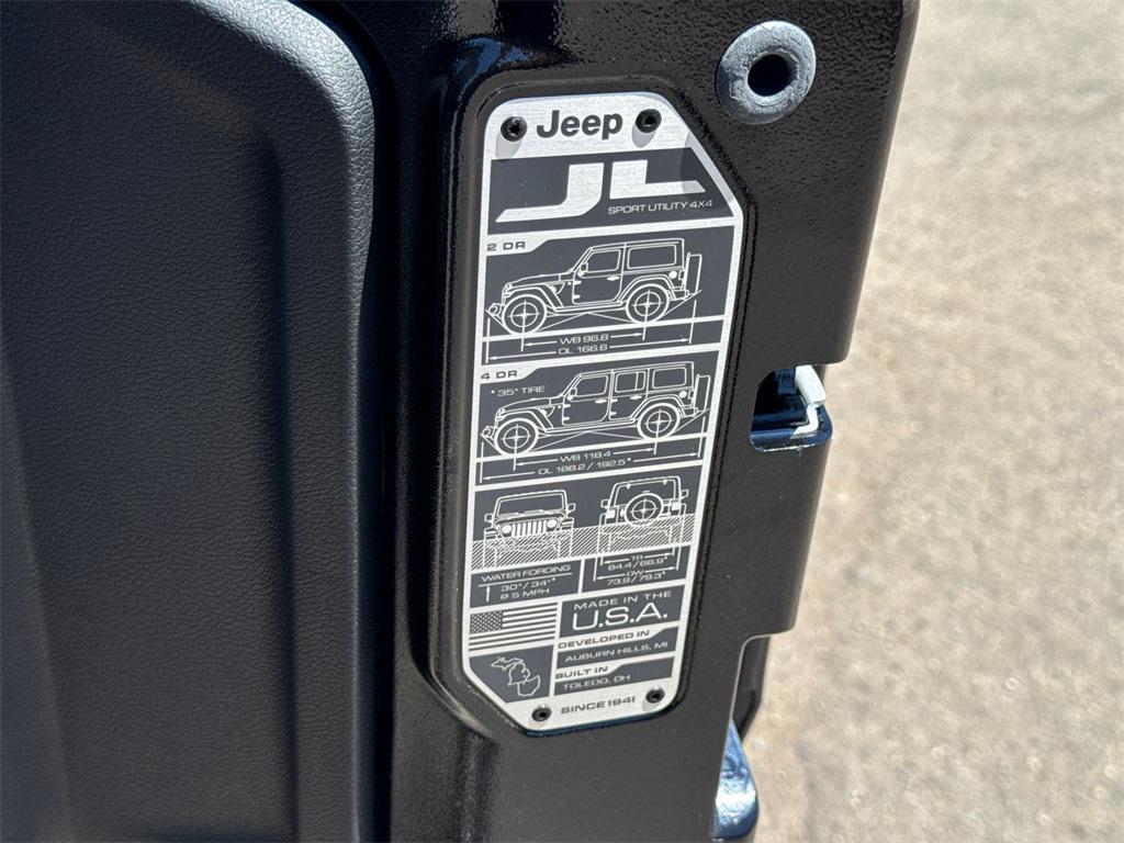 new 2025 Jeep Wrangler car, priced at $62,220