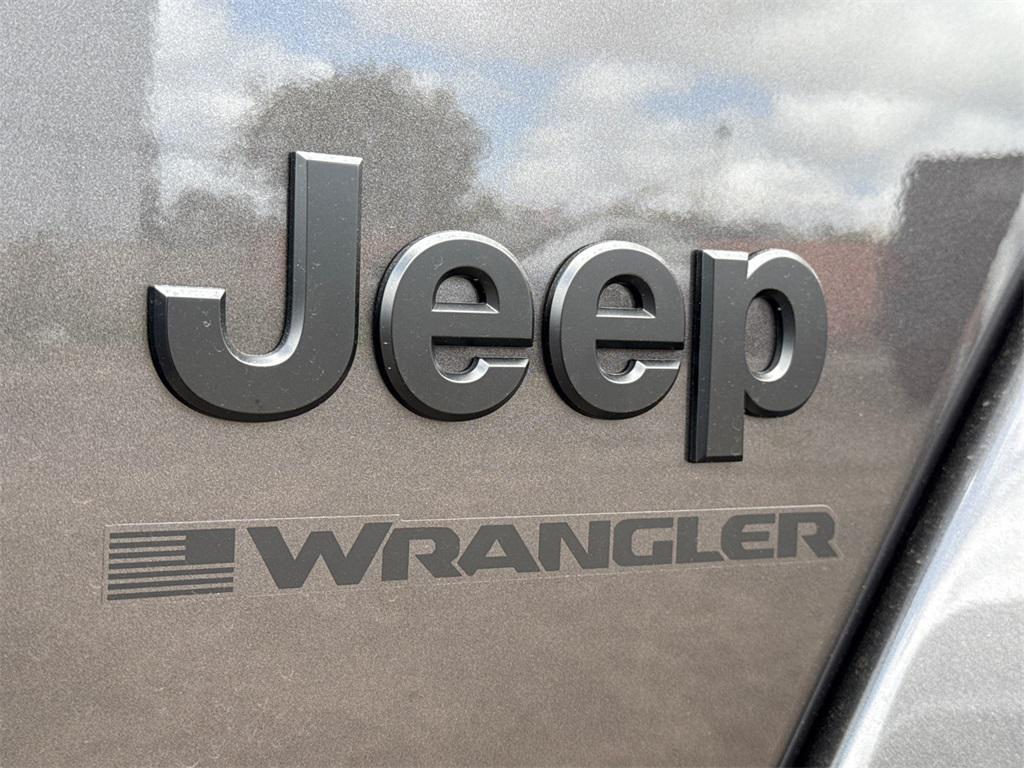 new 2025 Jeep Wrangler car, priced at $48,320