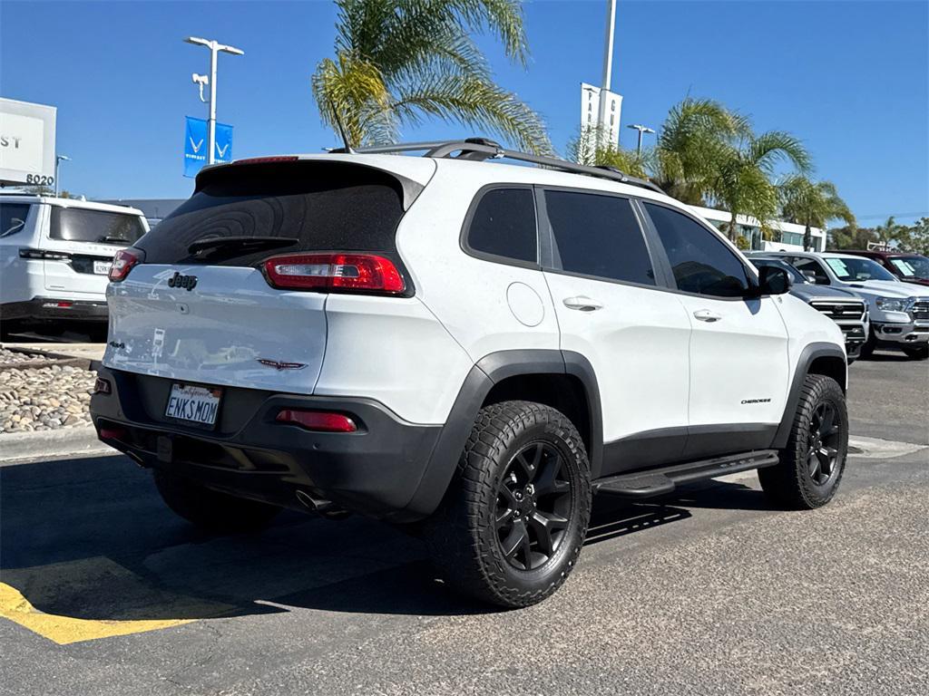 new 2015 Jeep Cherokee car, priced at $9,995