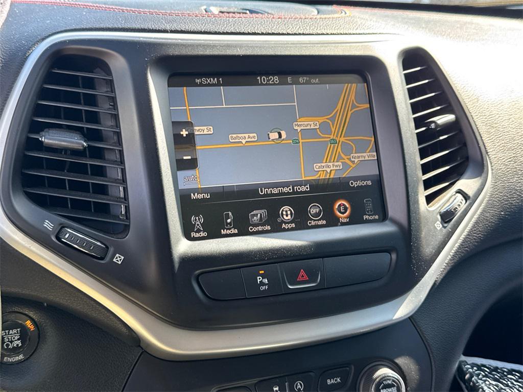 new 2015 Jeep Cherokee car, priced at $9,995