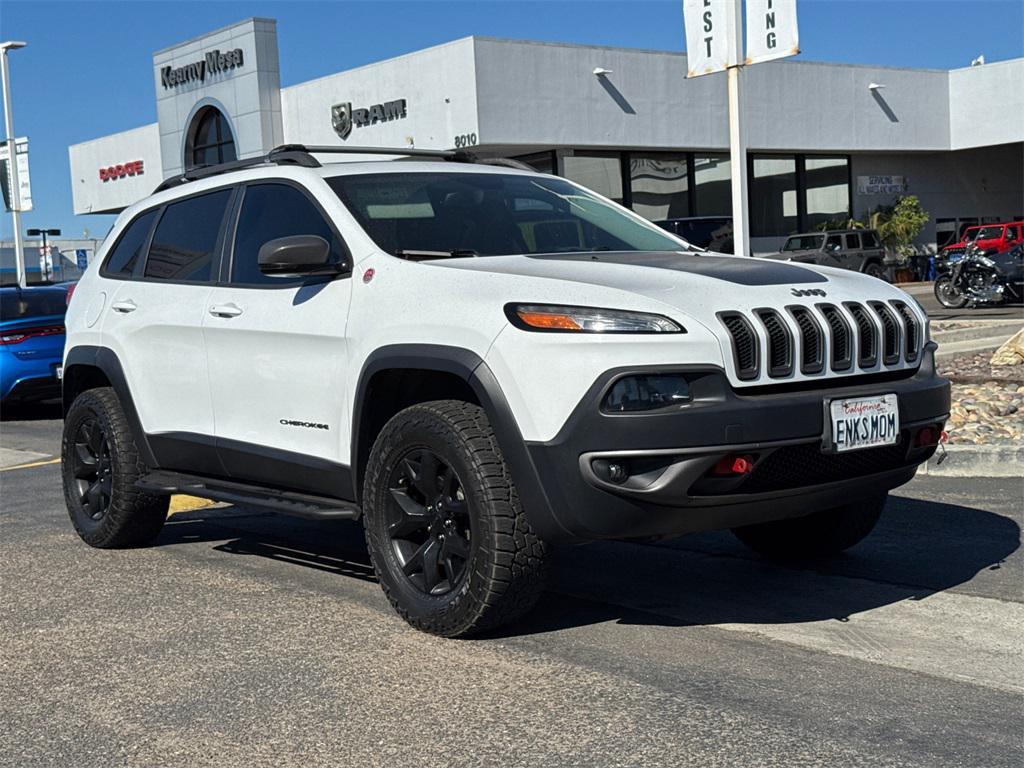 new 2015 Jeep Cherokee car, priced at $9,995