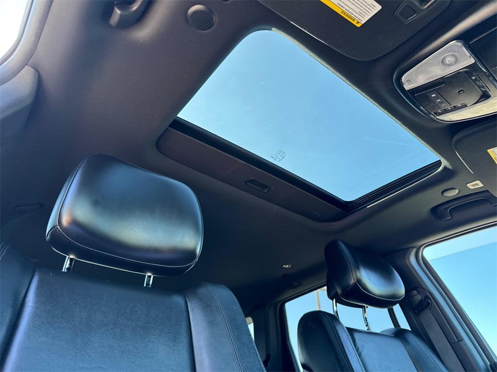 used 2021 Jeep Grand Cherokee car, priced at $22,777