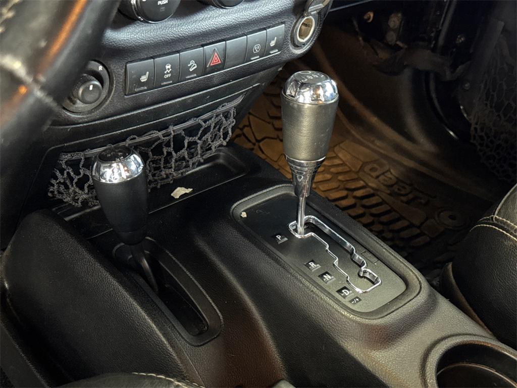 used 2015 Jeep Wrangler Unlimited car, priced at $16,930