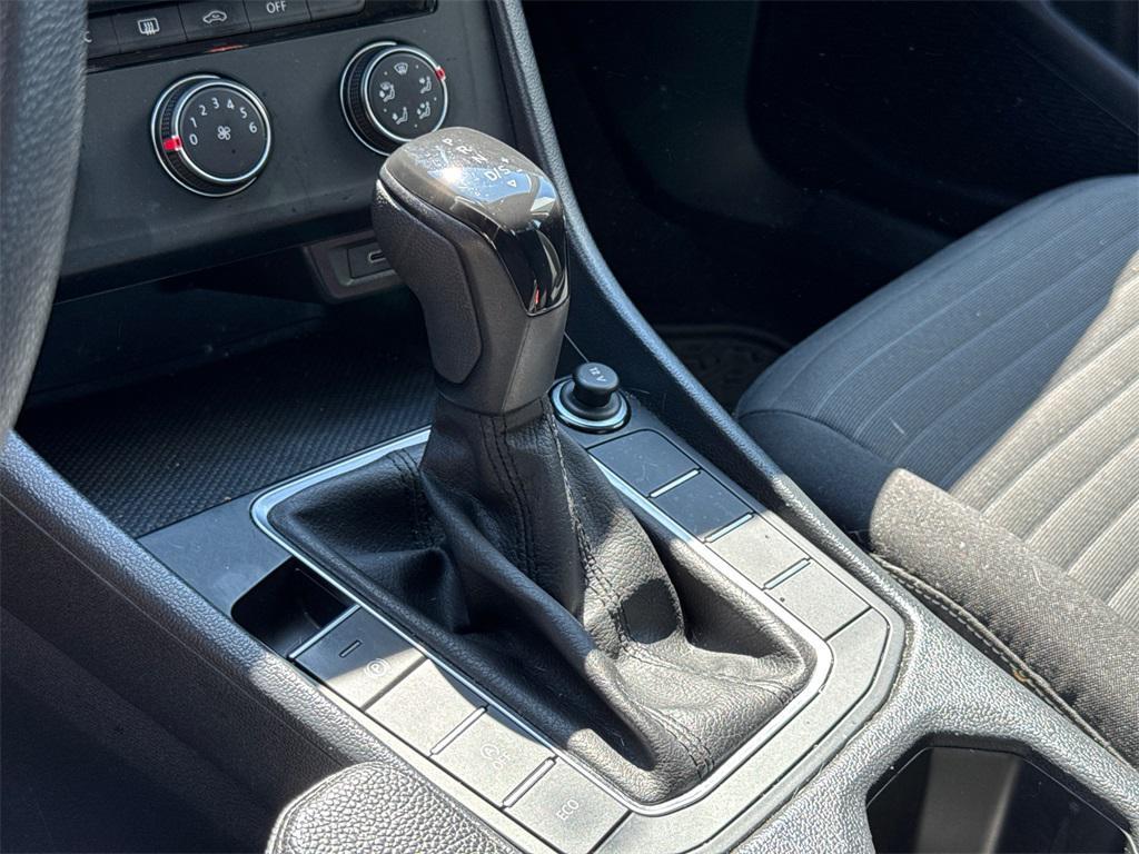 used 2022 Volkswagen Jetta car, priced at $16,549