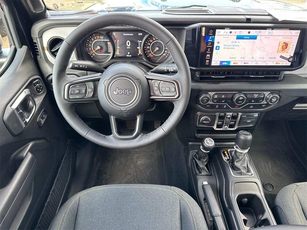 new 2025 Jeep Gladiator car, priced at $43,550