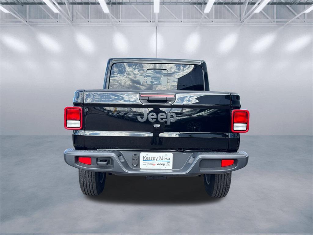 new 2025 Jeep Gladiator car, priced at $43,550