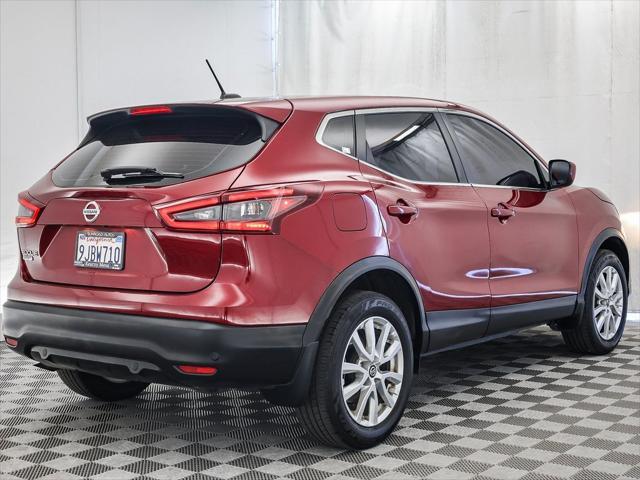 used 2020 Nissan Rogue Sport car, priced at $17,115