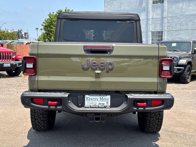 new 2025 Jeep Gladiator car, priced at $50,875