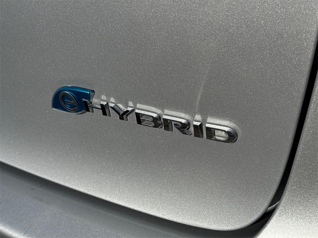 used 2024 Chrysler Pacifica Hybrid car, priced at $27,333