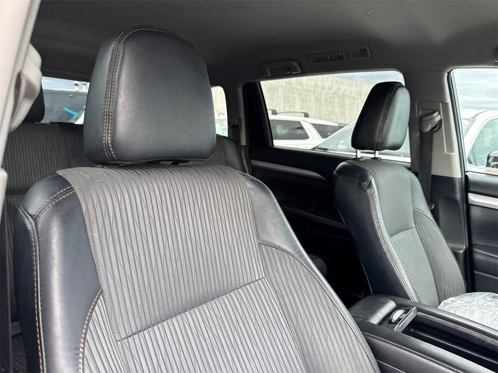 used 2018 Toyota Highlander car, priced at $16,990