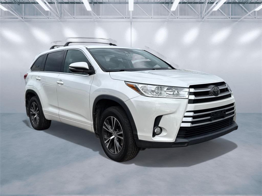 used 2018 Toyota Highlander car, priced at $16,990