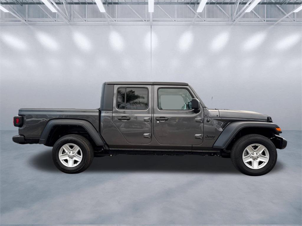 used 2023 Jeep Gladiator car, priced at $27,888