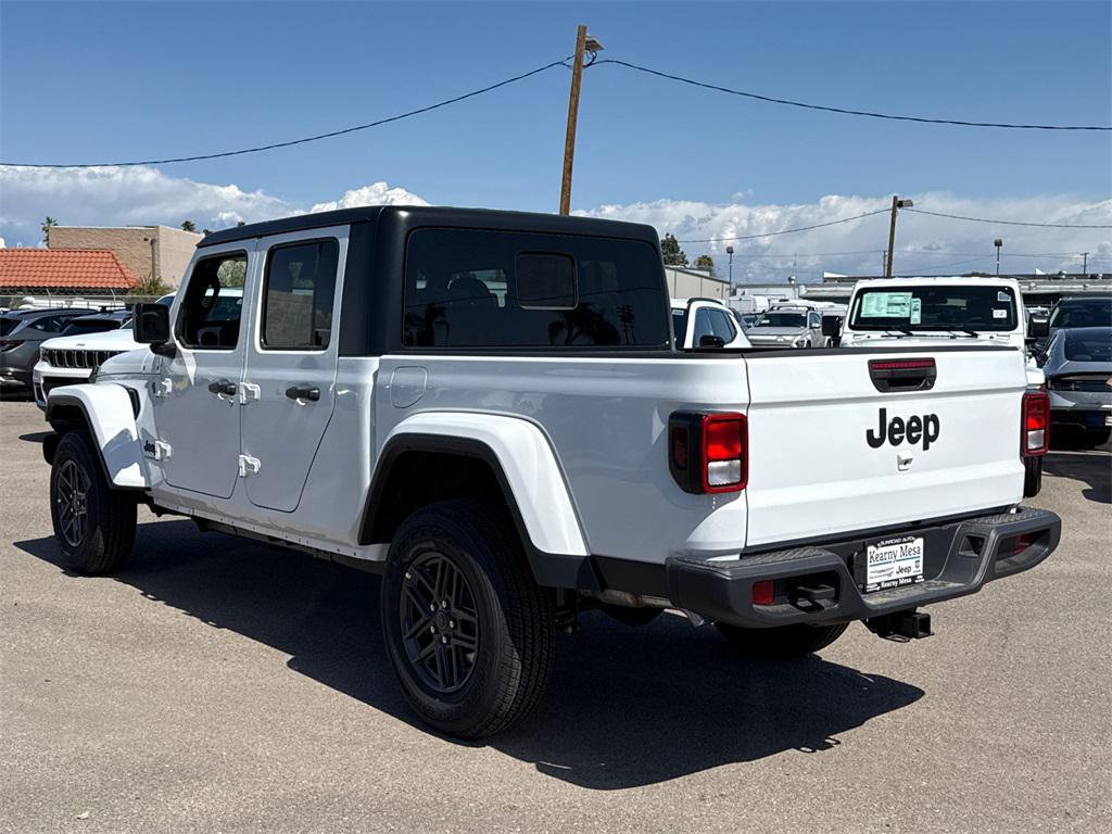 new 2025 Jeep Gladiator car, priced at $48,750