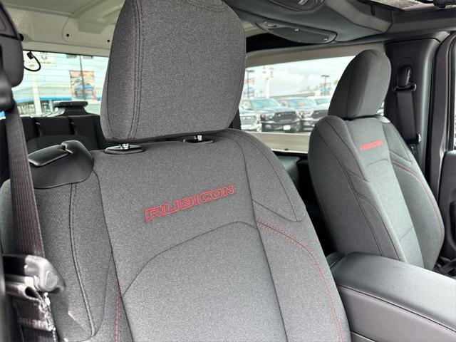 new 2025 Jeep Wrangler car, priced at $53,804