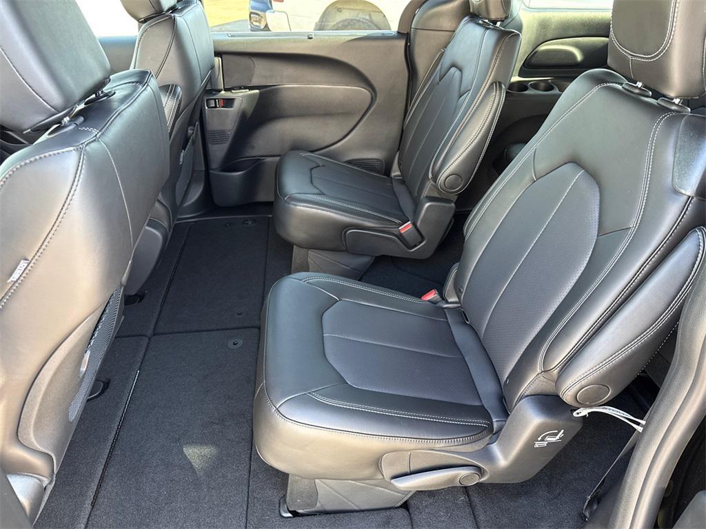 new 2025 Chrysler Voyager car, priced at $35,990